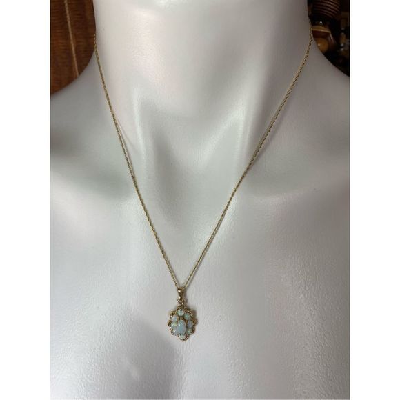 14KT Yellow Gold Fire Opal Pendant Necklace 18” Long